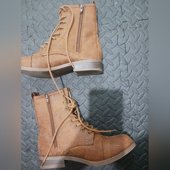 Bks Baker's Women Camel Brown Lace Up Flat Booties - Picture 6 of 12